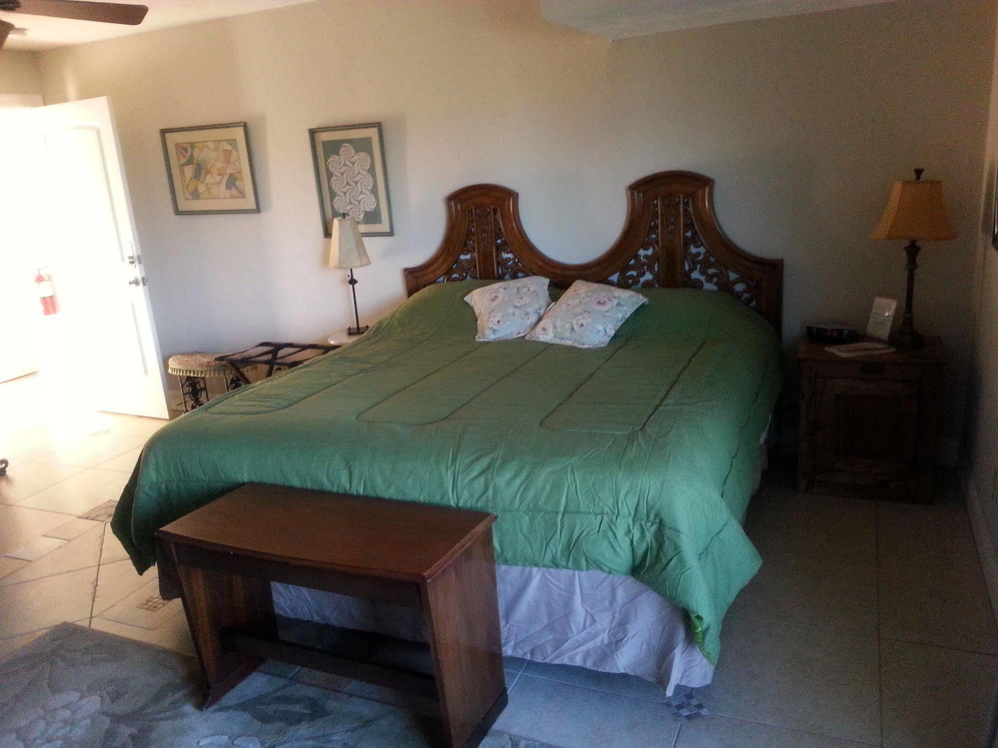 Yosemite Sierra View Bed & Breakfast Oakhurst Dış mekan fotoğraf