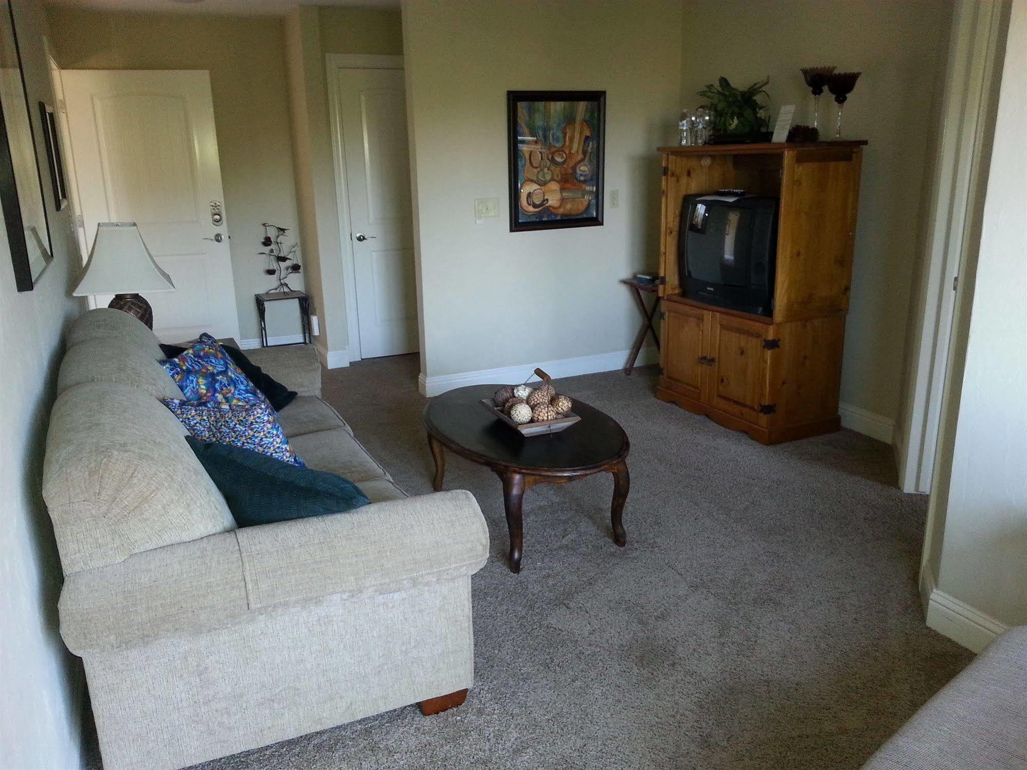 Yosemite Sierra View Bed & Breakfast Oakhurst Dış mekan fotoğraf