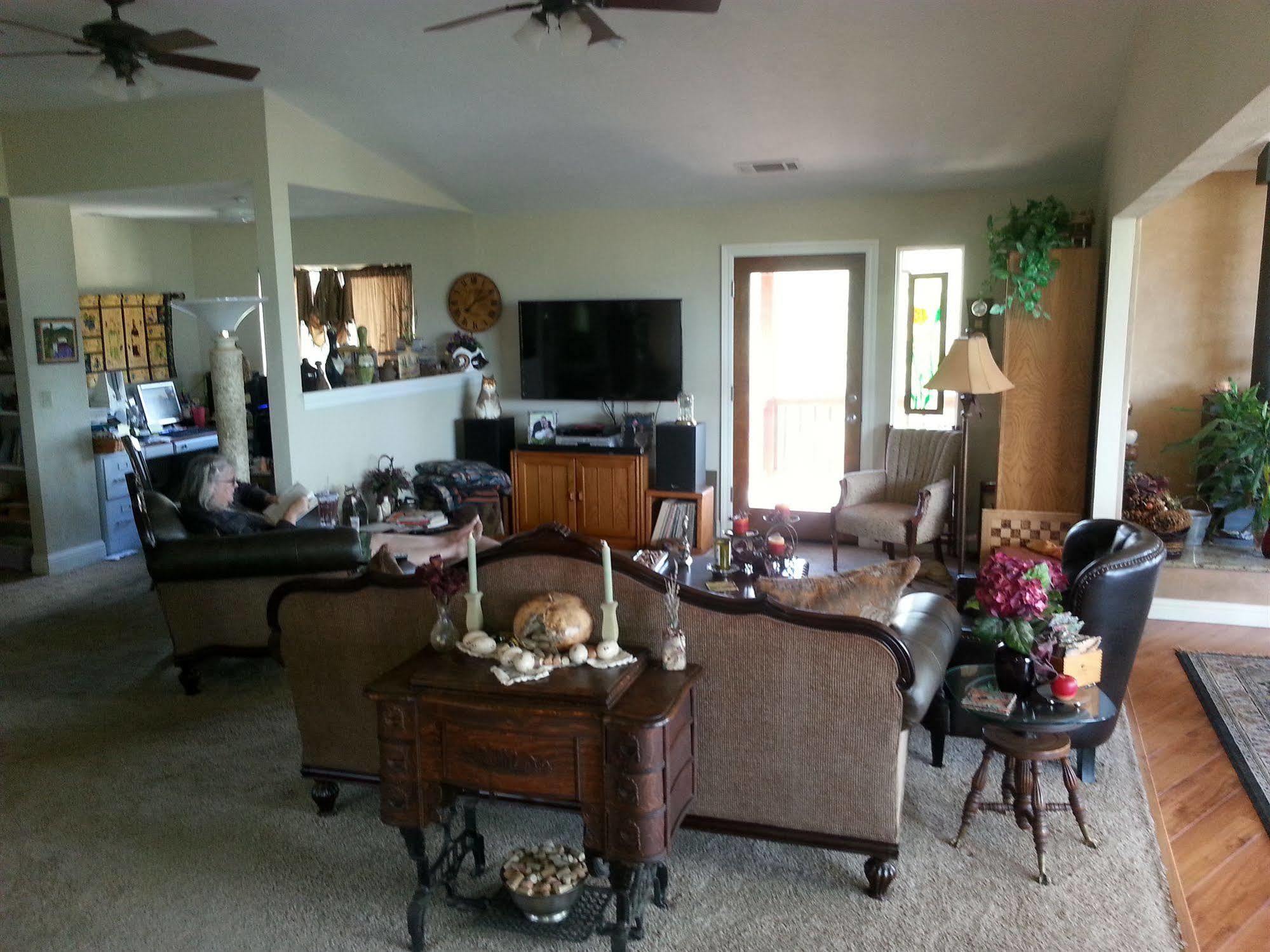 Yosemite Sierra View Bed & Breakfast Oakhurst Dış mekan fotoğraf